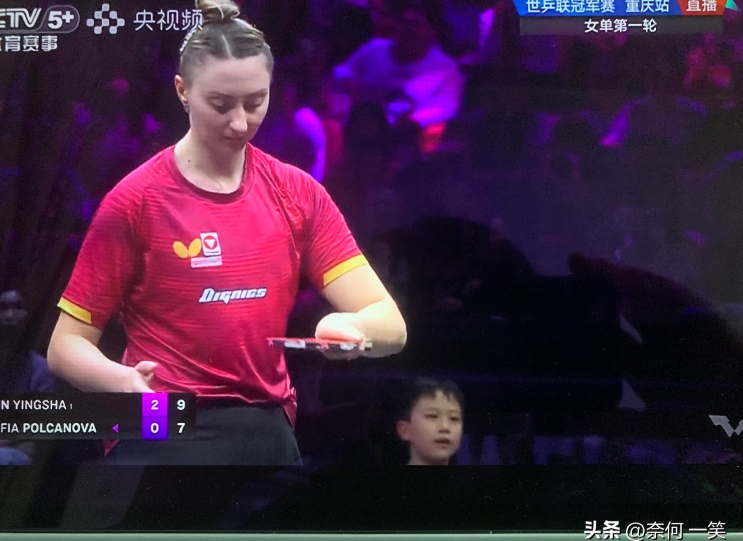 莎拉波娃重返赛场，重返赛场首场状态出色，勇士观众沸腾！的简单介绍