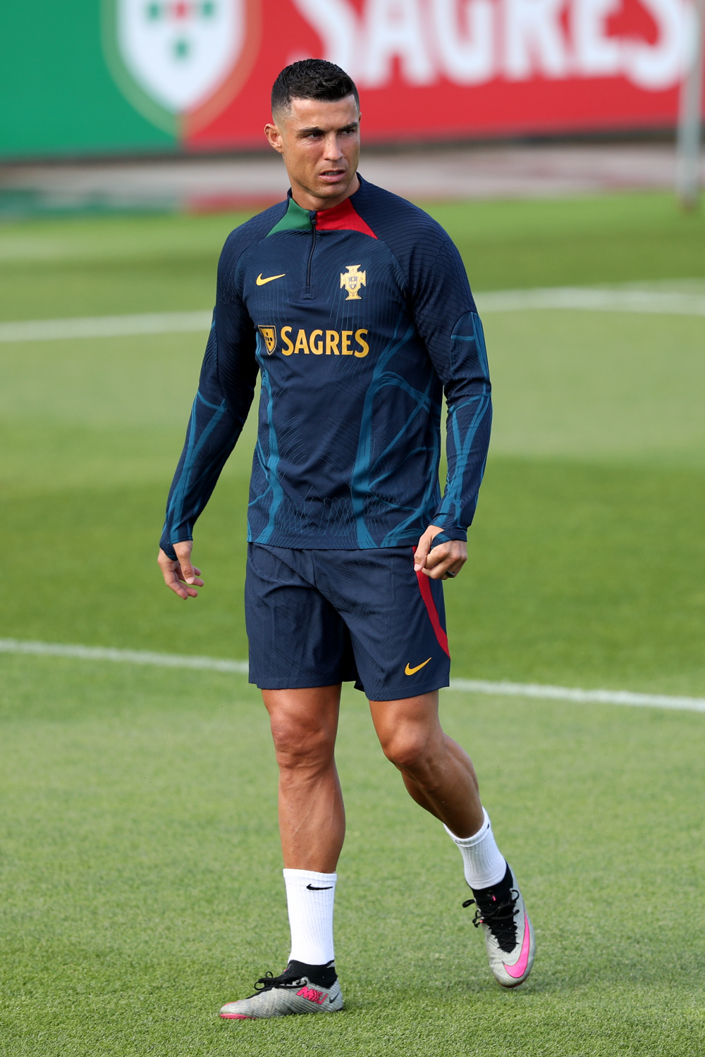 开云电竞 -葡萄牙体育转会期迎来里程碑；志在荷甲名次提升；更衣室稳定；细节决定成败的简单介绍