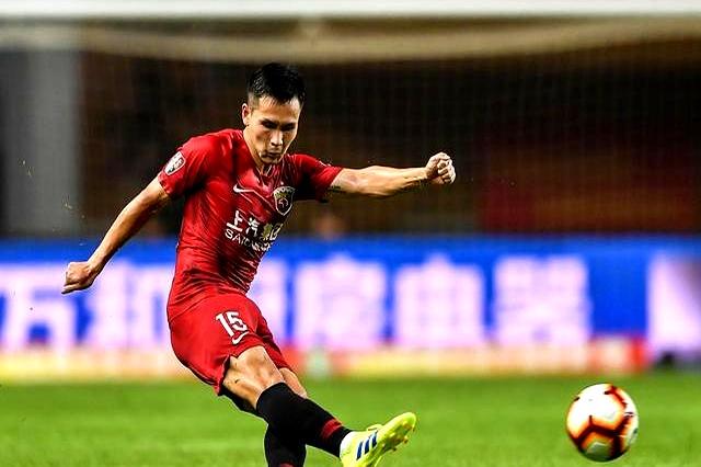 开云在线登入 -中超赛后走向成谜；广东宏远远射贴柱；质疑声仍在；赛季目标并未改变的简单介绍